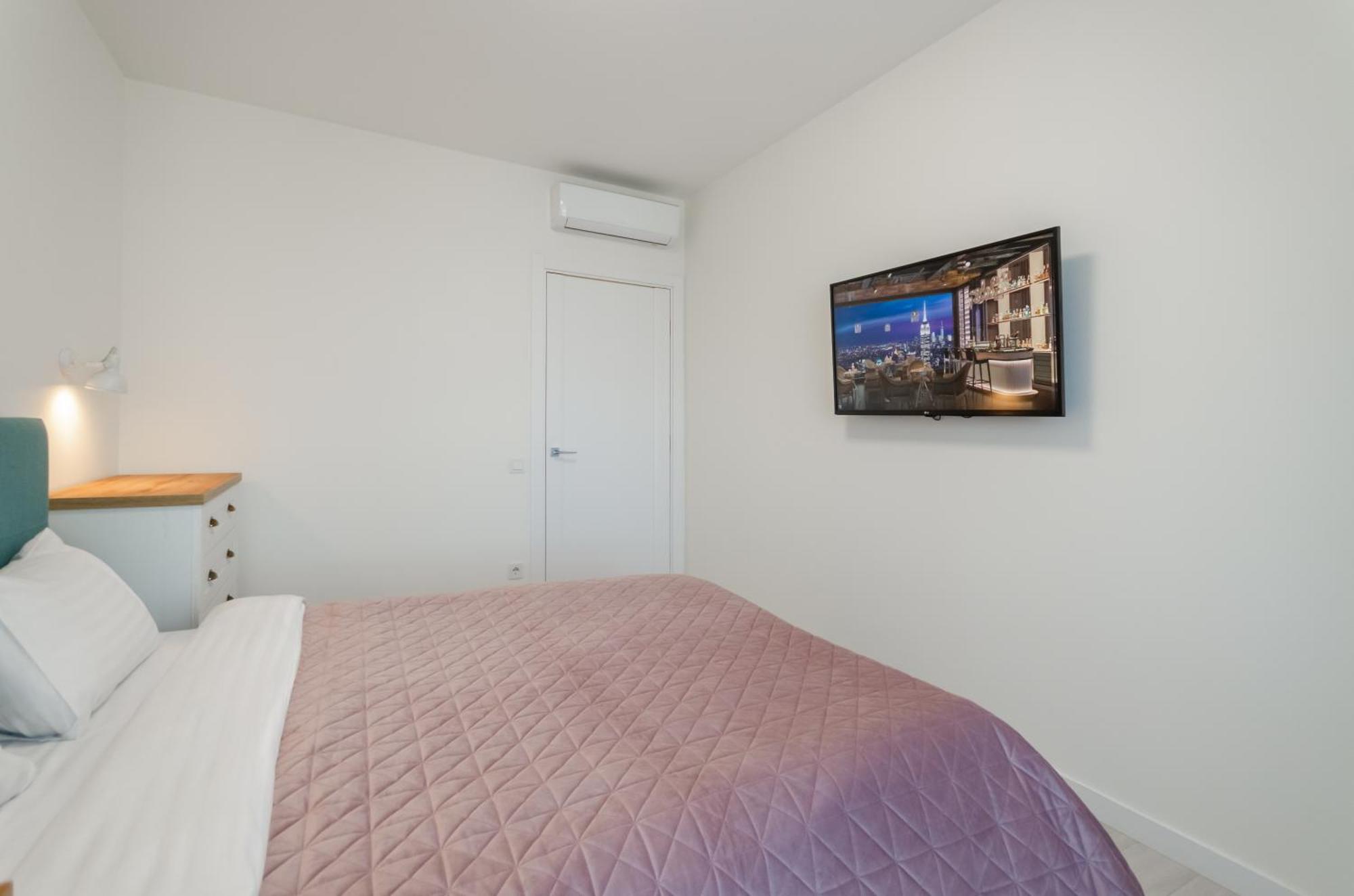 Petrovdom Apartments 7-13 In Rc Manhattan City,Beresteiskyi 11 Київ Екстер'єр фото